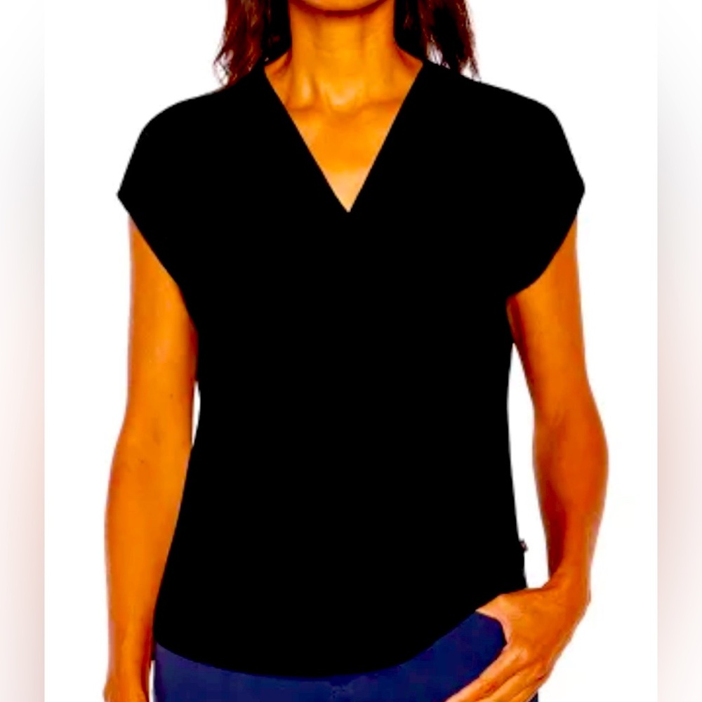 NWT Banana Republic Ladies’ Small Blouse
